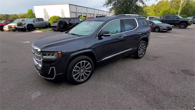 Used 2021 GMC Acadia Denali w/ Denali Technology Package image 4