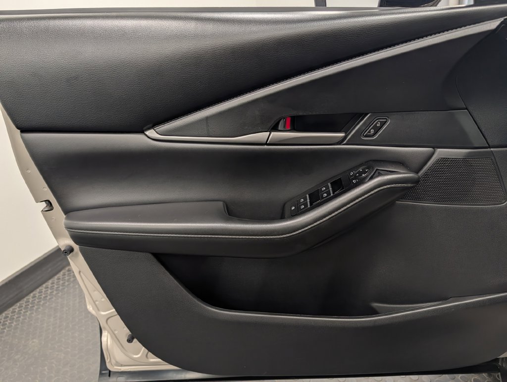 Certified 2024 MAZDA CX-30 AWD 2.5 S w/ Select Sport Pkg image 9