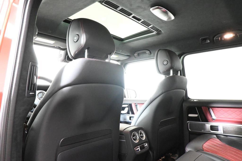Certified 2025 Mercedes-Benz G 63 AMG 4MATIC image 32