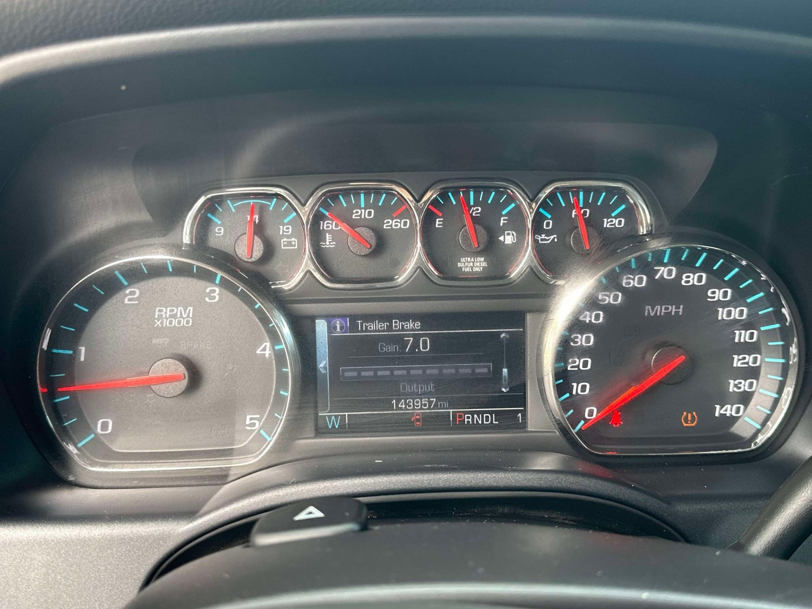 Used 2017 Chevrolet Silverado 2500 LT AWD/4WD image 17