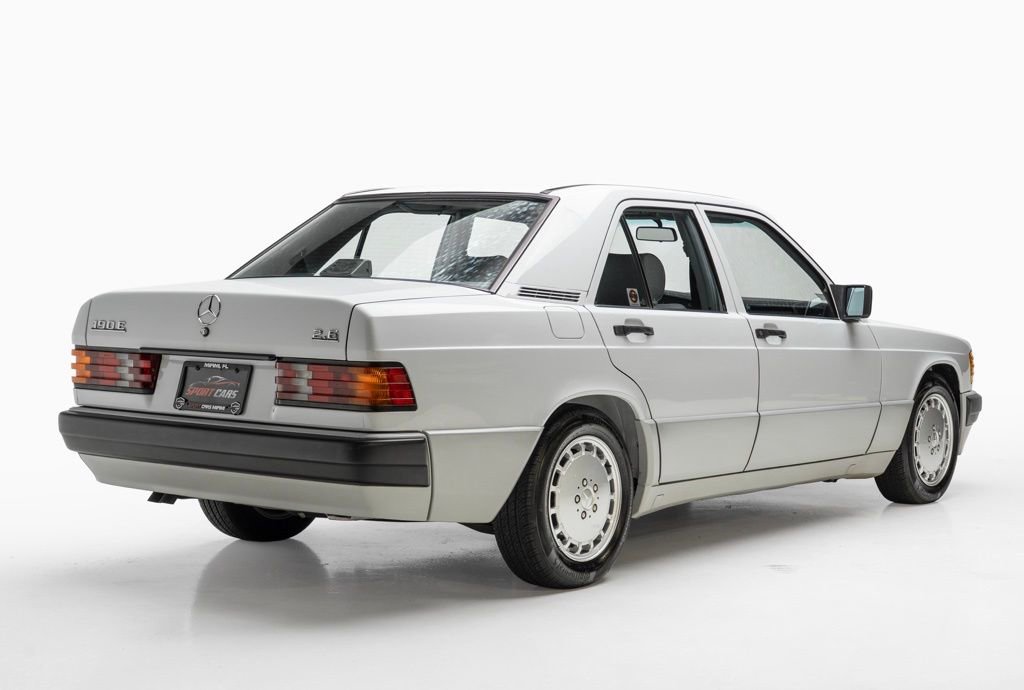 Used 1991 Mercedes-Benz 190 E 2.6 image 8
