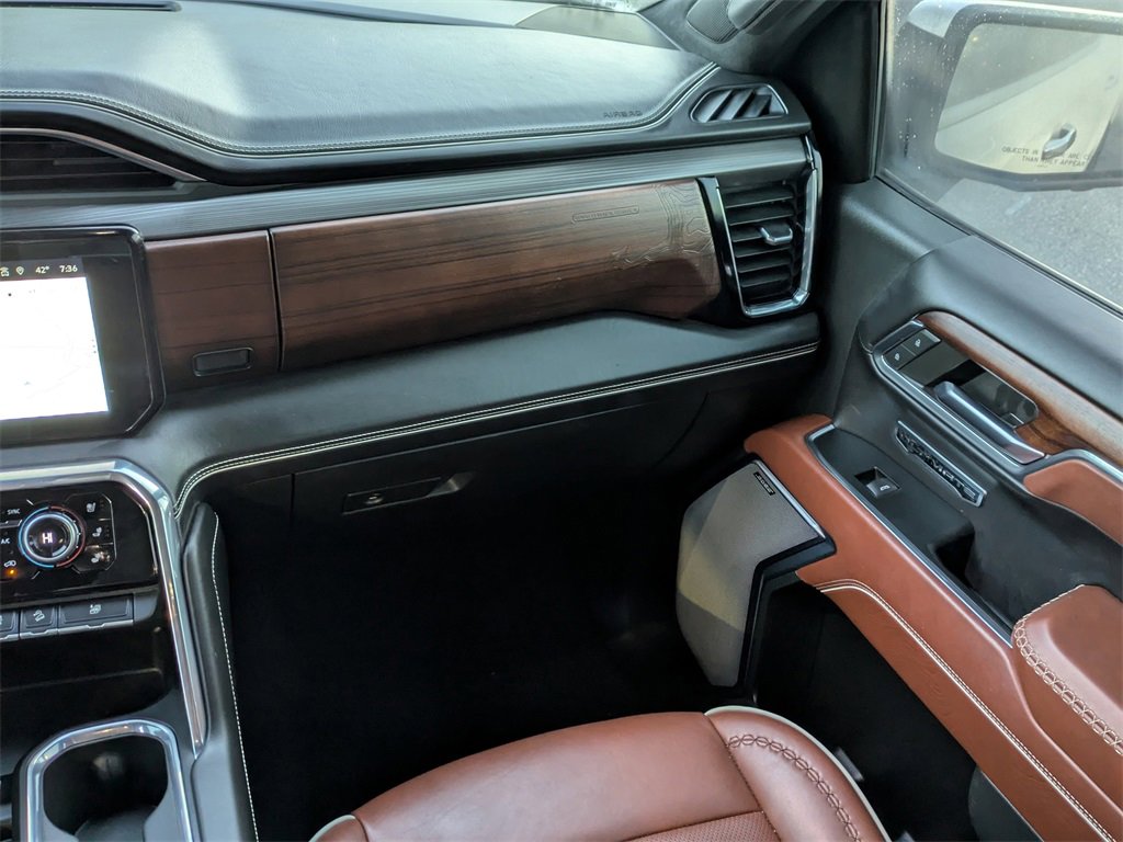 Used 2024 GMC Sierra 1500 Denali Ultimate image 17