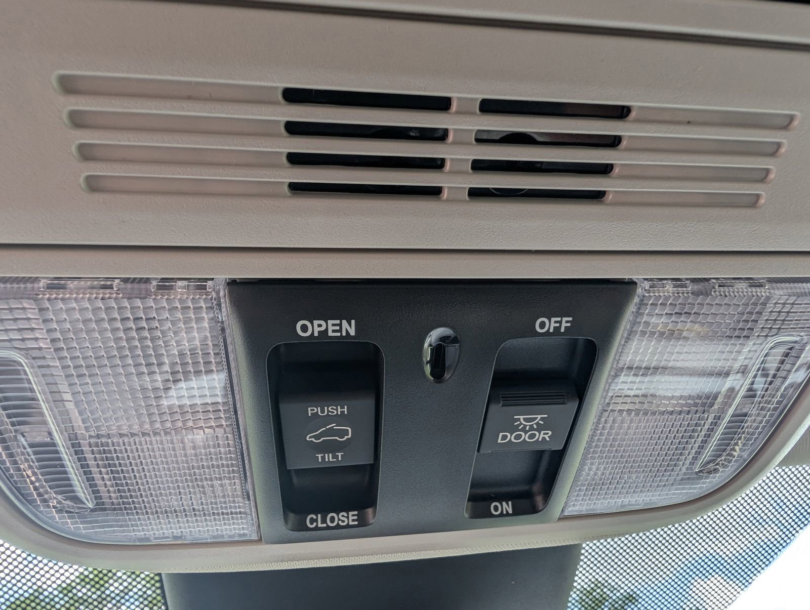 New 2026 Honda Odyssey EX-L image 17