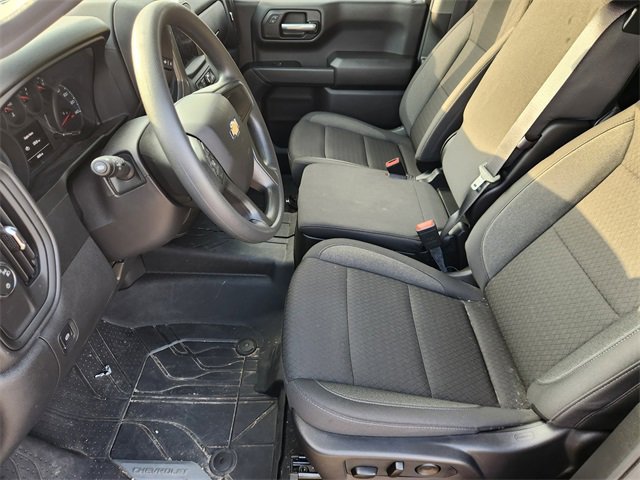 Used 2026 Chevrolet Silverado 1500 Custom image 8