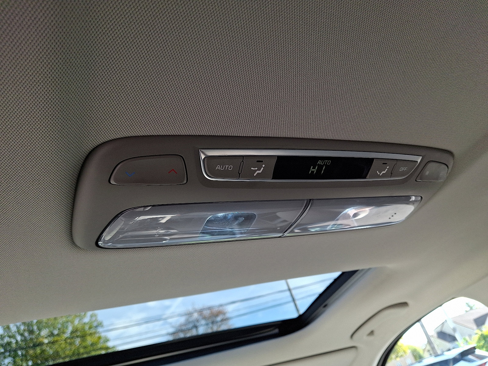 Certified 2022 Kia Telluride EX w/ EX Premium Package image 12