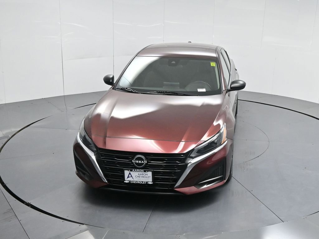 Used 2024 Nissan Altima 2.5 SV image 55