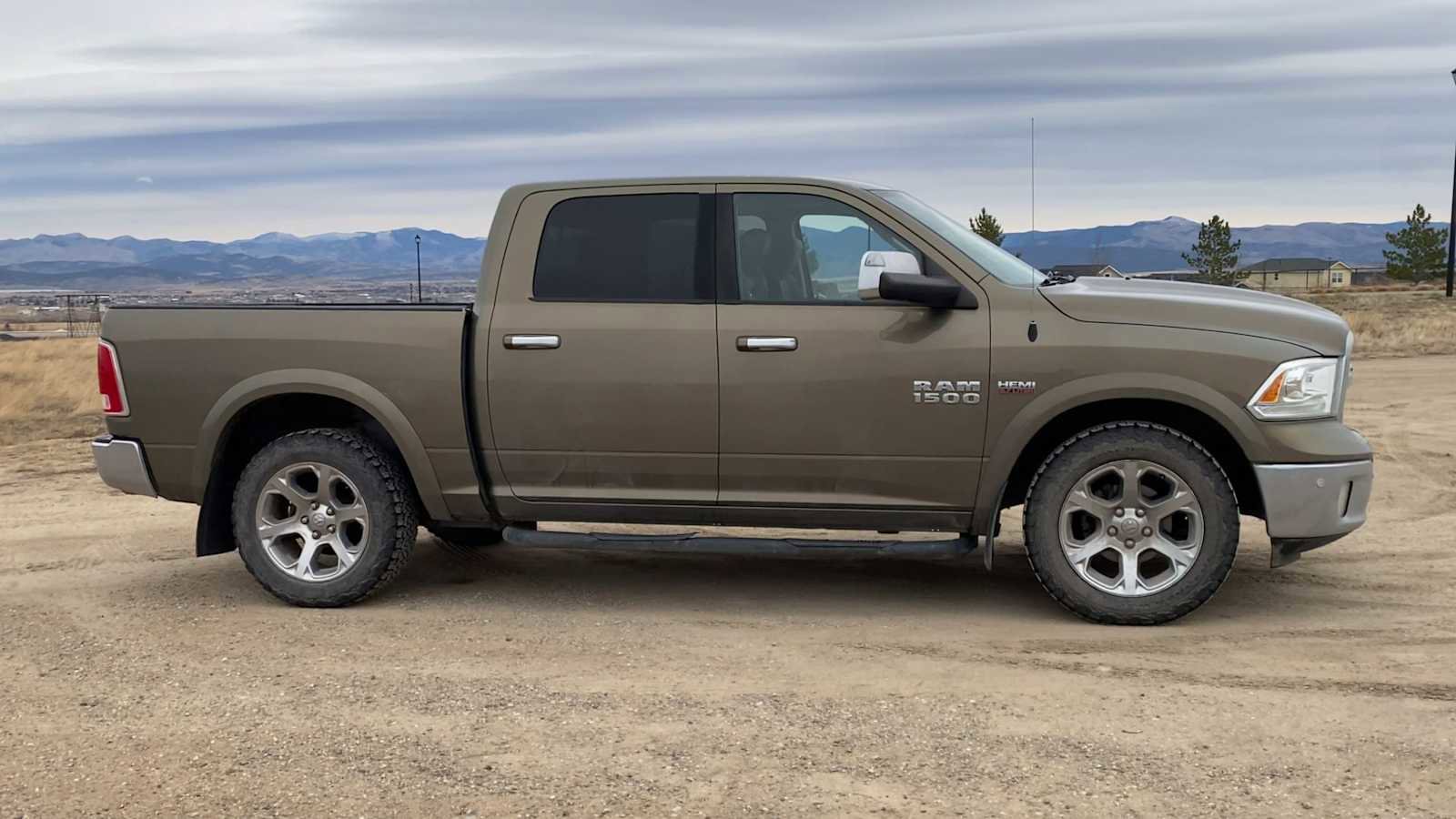 Used 2014 RAM 1500 Laramie image 2