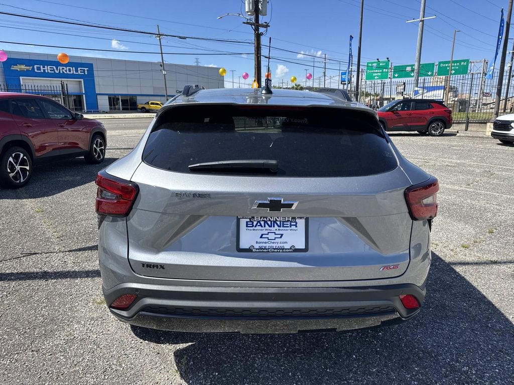 New 2026 Chevrolet Trax RS w/ Sunroof Package image 6