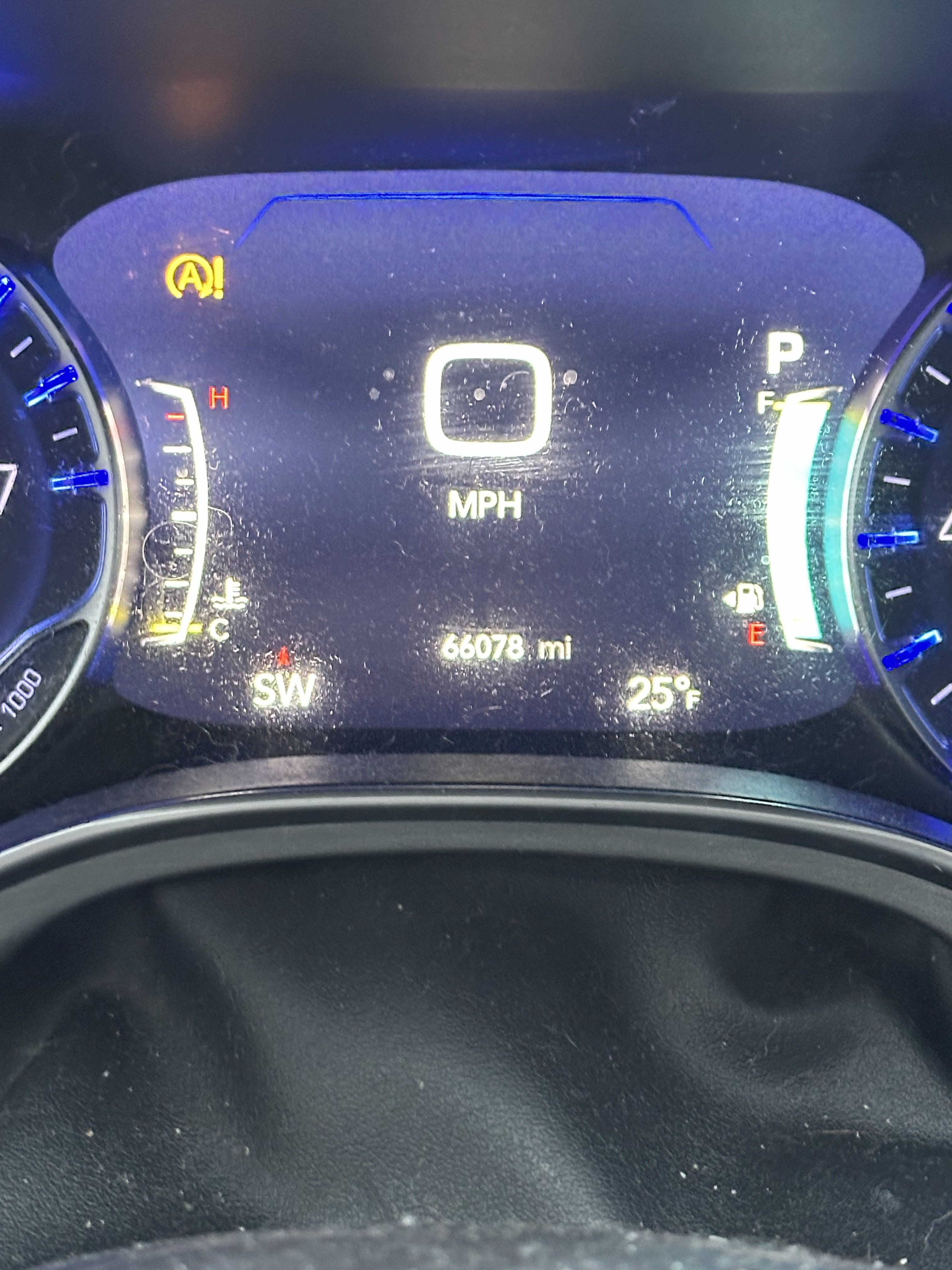 Used 2021 Chrysler Pacifica Limited w/ S Appearance Package image 7