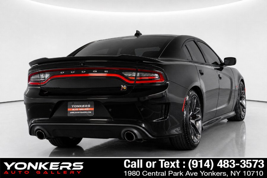 Used 2023 Dodge Charger Scat Pack w/ Plus Group RWD image 7