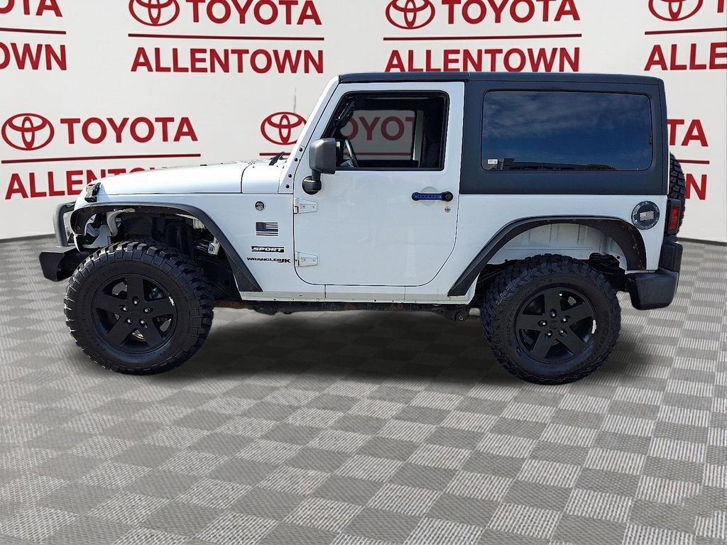 Used 2018 Jeep Wrangler Sport AWD/4WD image 4