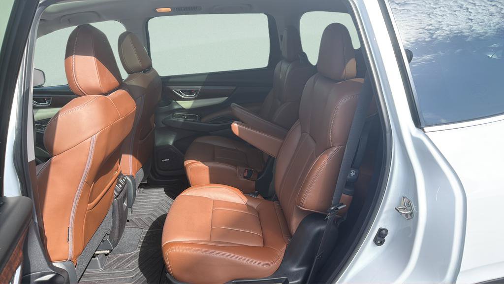 Used 2019 Subaru Ascent Touring w/ Popular Package #3 AWD/4WD image 38