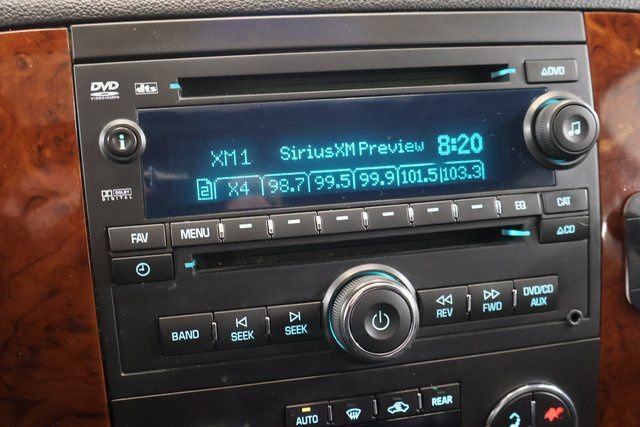 Used 2012 Chevrolet Suburban LT image 22