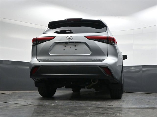 Used 2023 Toyota Highlander L image 38