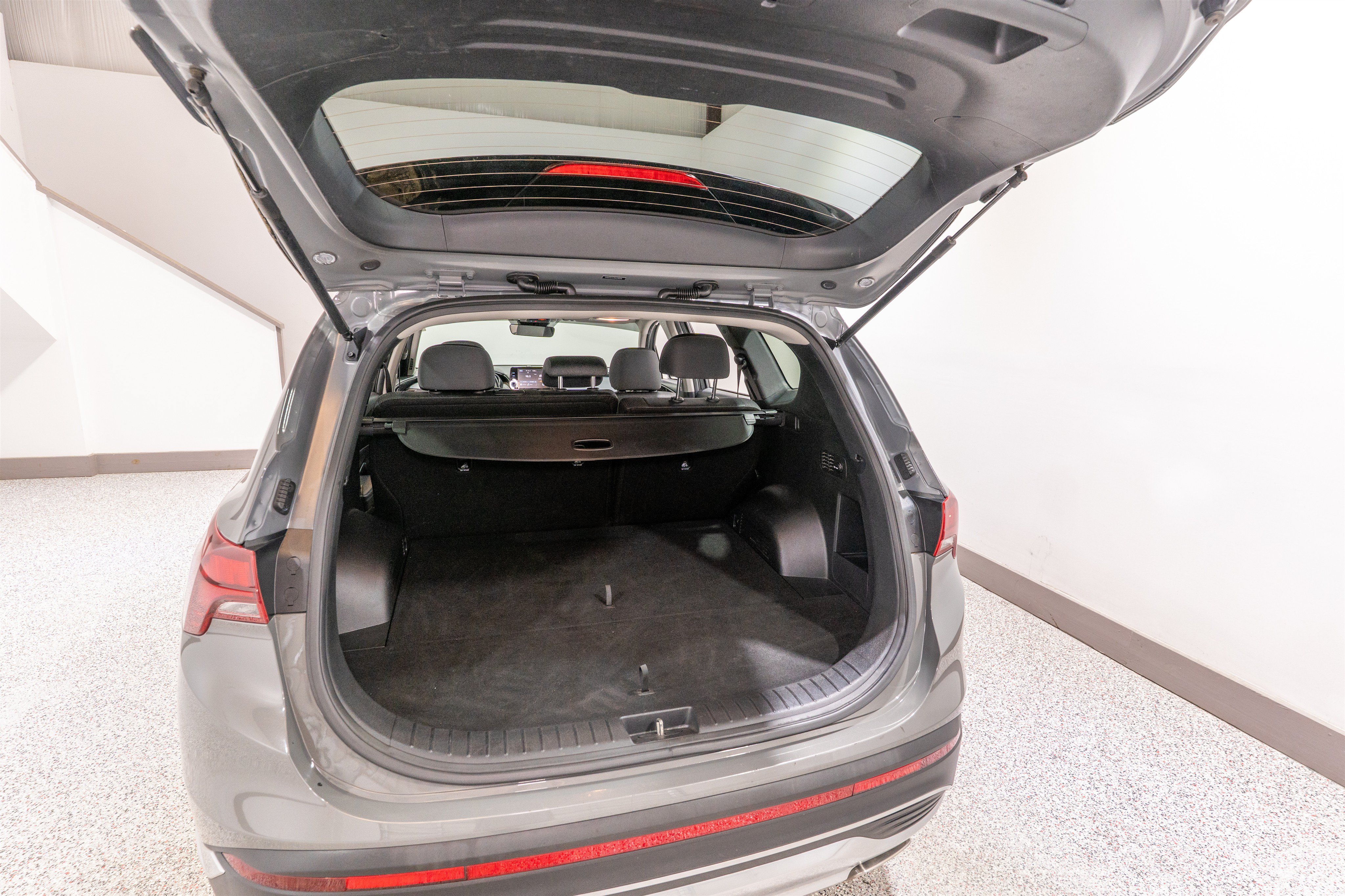 Used 2022 Hyundai Santa Fe SEL AWD/4WD image 29