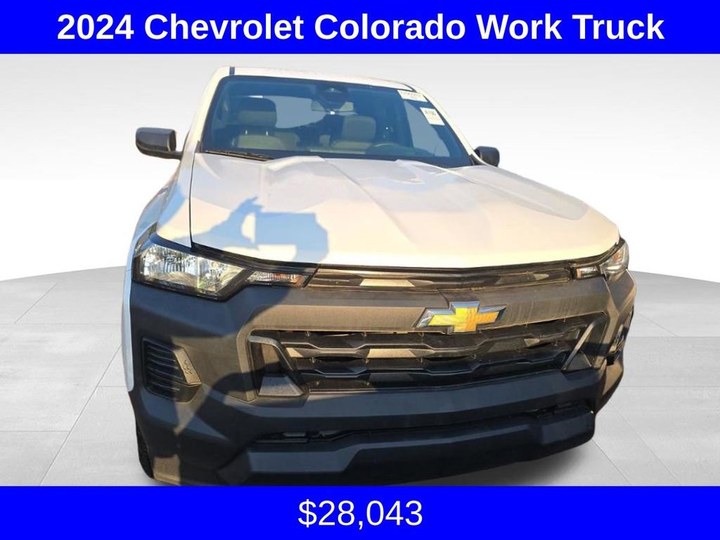 Used 2024 Chevrolet Colorado W/T video 2