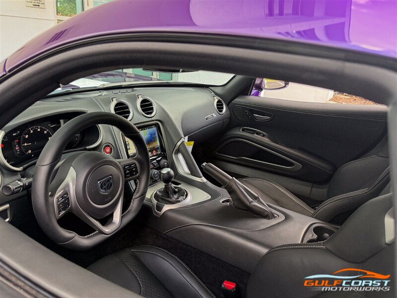 Used 2017 Dodge Viper GTC w/ GTS Interior Package RWD image 2