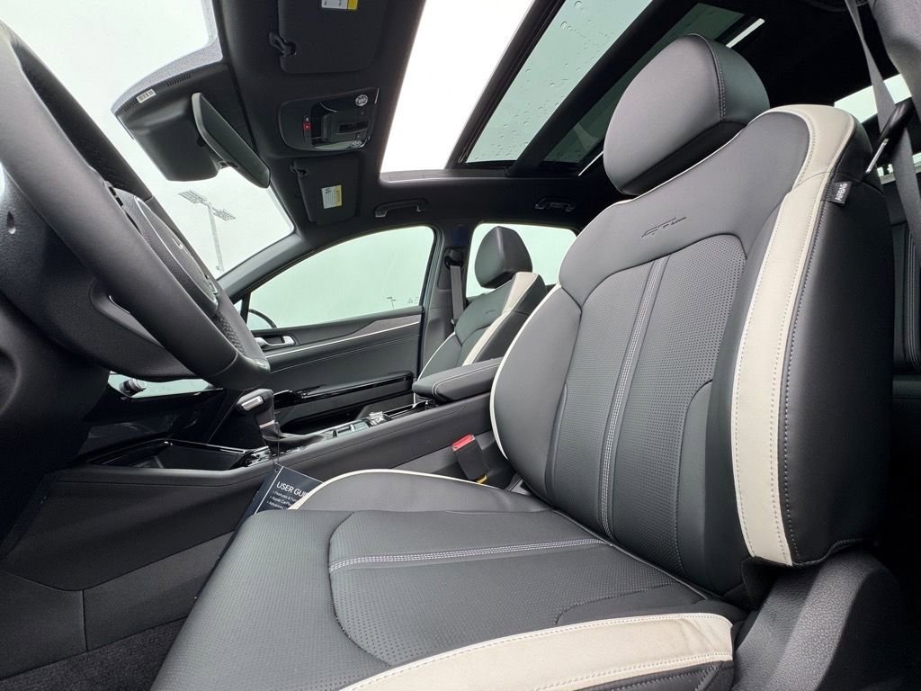 New 2026 Kia K5 GT-Line w/ GT-Line Premium Package image 13