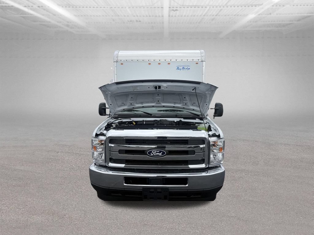 New 2027 Ford E-450 and Econoline 450 Super Duty w/ Power Equipment Group RWD image 54