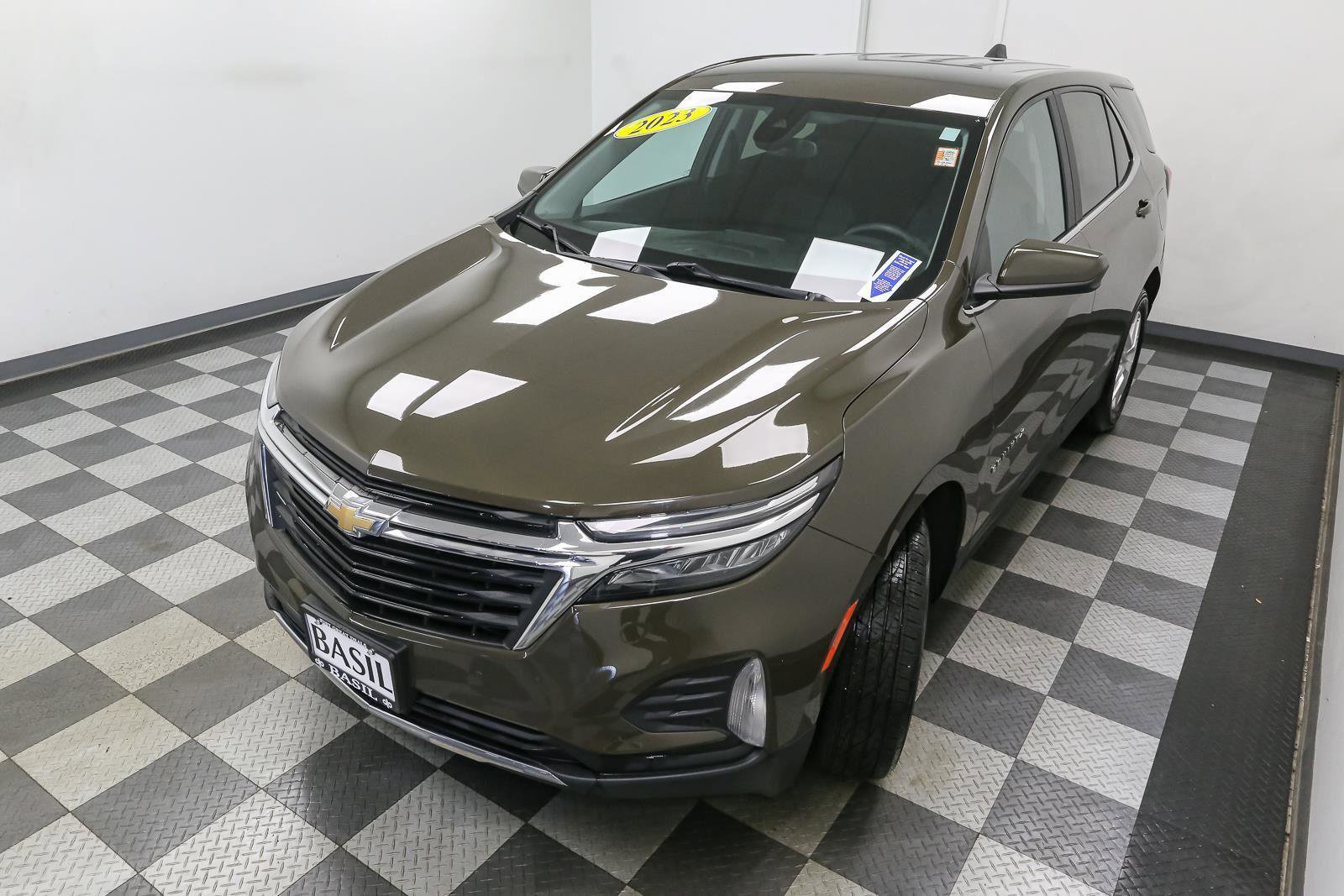 Used 2023 Chevrolet Equinox LT AWD/4WD image 6