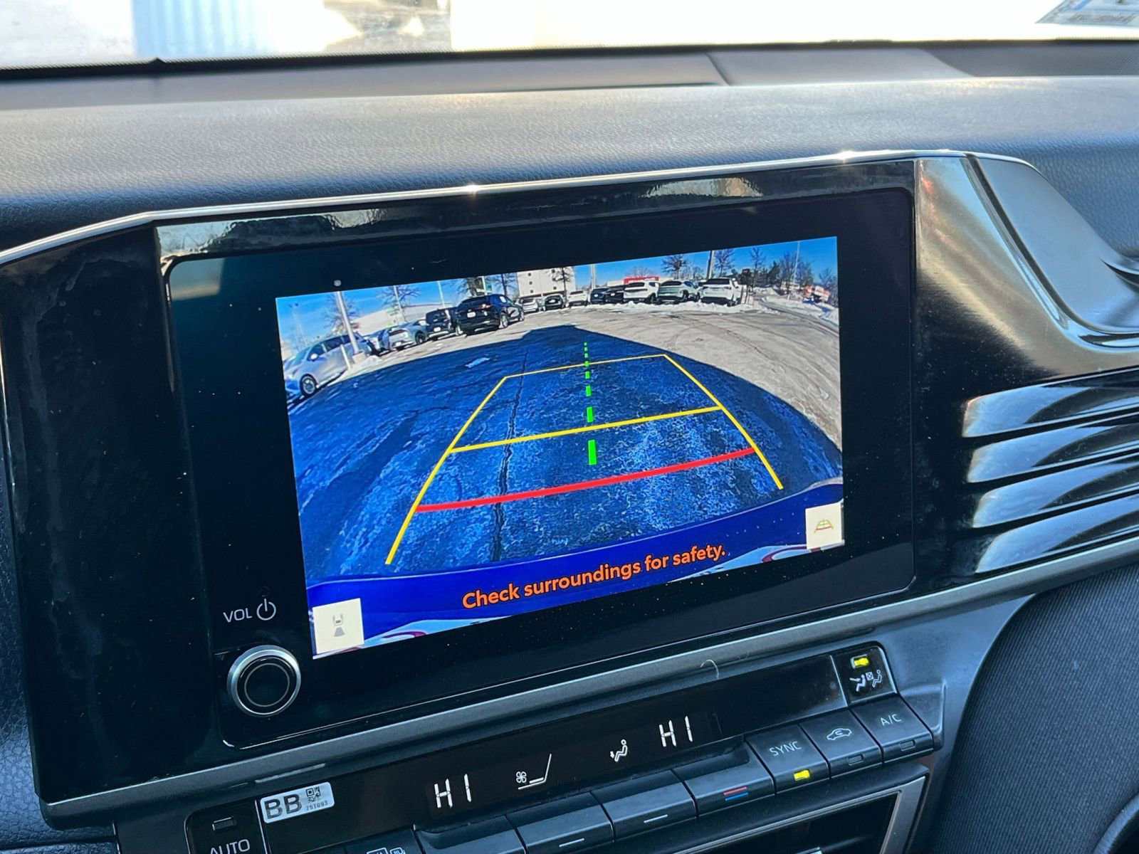 Used 2025 Toyota Camry LE image 23