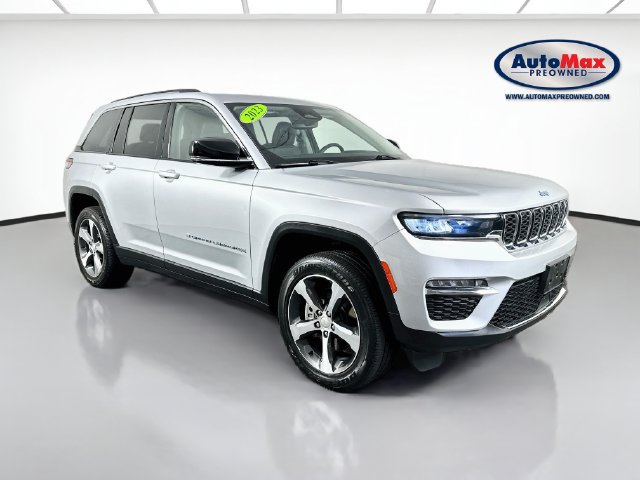 Used 2023 Jeep Grand Cherokee 4WD 4xe image 1