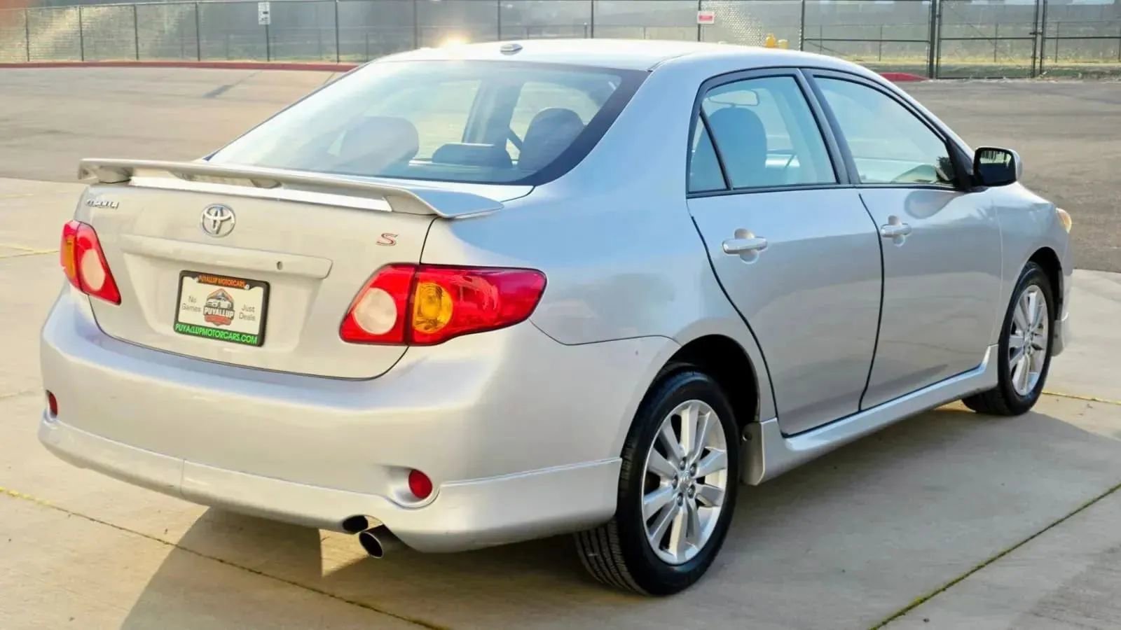 Used 2010 Toyota Corolla S image 5