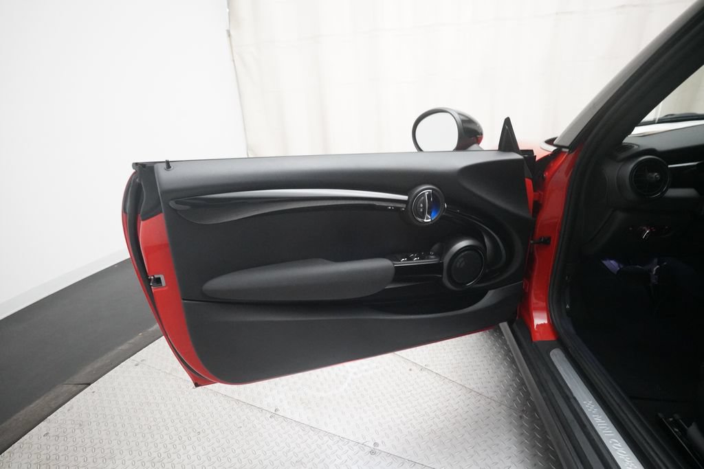 Used 2019 MINI Cooper S w/ Premium Package FWD image 27