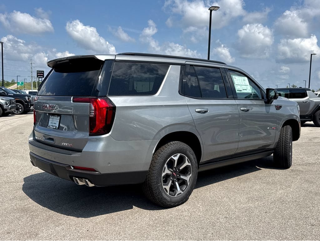 New 2026 GMC Yukon AT4 Ultimate w/ LPO, Floor Liner Package AWD/4WD image 2