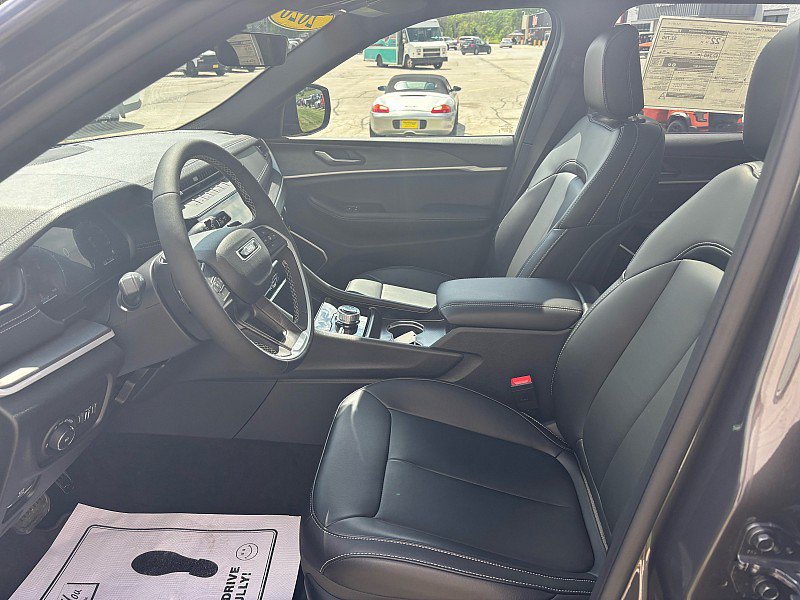 New 2026 Jeep Grand Cherokee L 4WD image 9