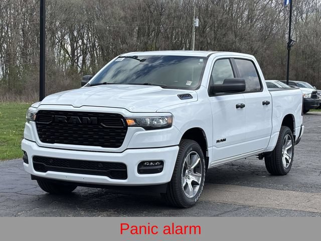New 2026 RAM 1500 Express AWD/4WD image 30