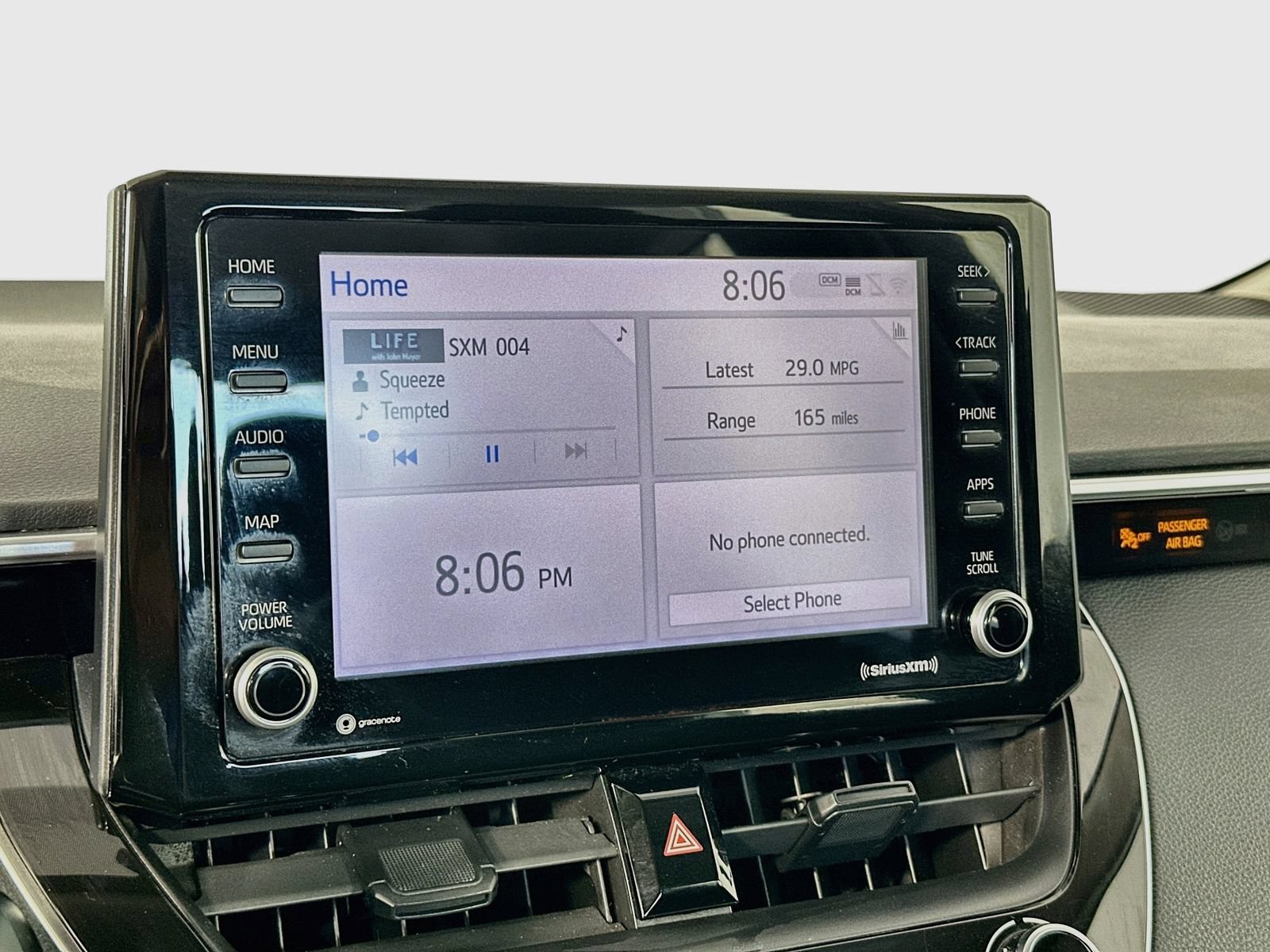 Used 2022 Toyota Corolla LE FWD image 14