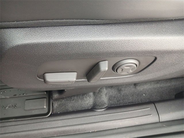 New 2026 Kia Carnival EX image 12