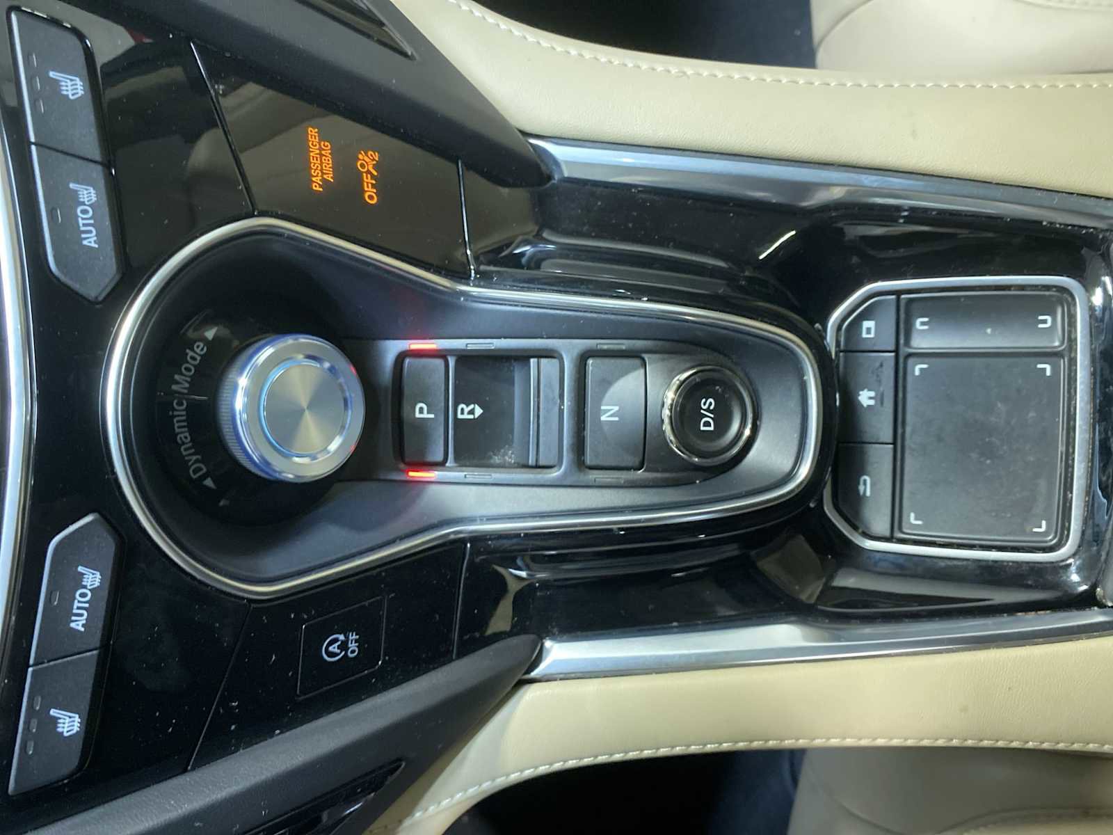 Used 2023 Acura RDX AWD w/ Technology Package image 17