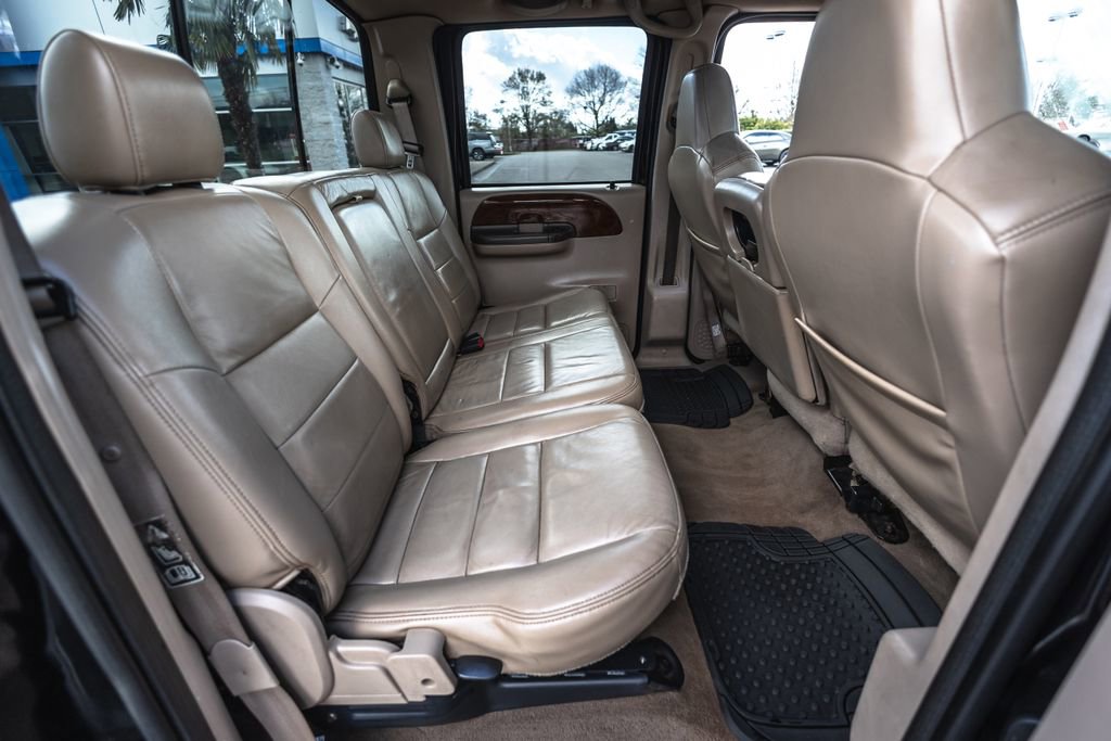Used 2004 Ford F250 Lariat image 36