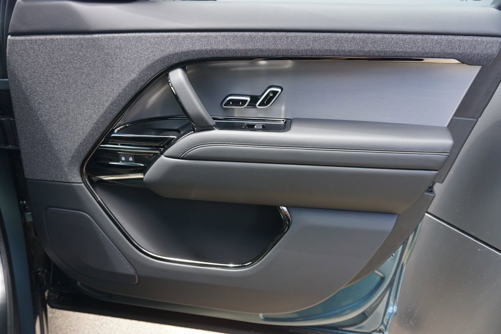 New 2025 Land Rover Range Rover Sport Dynamic SE image 21