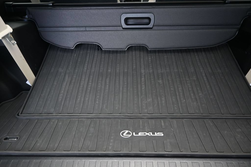 Used 2023 Lexus GX 460 Premium AWD/4WD image 19