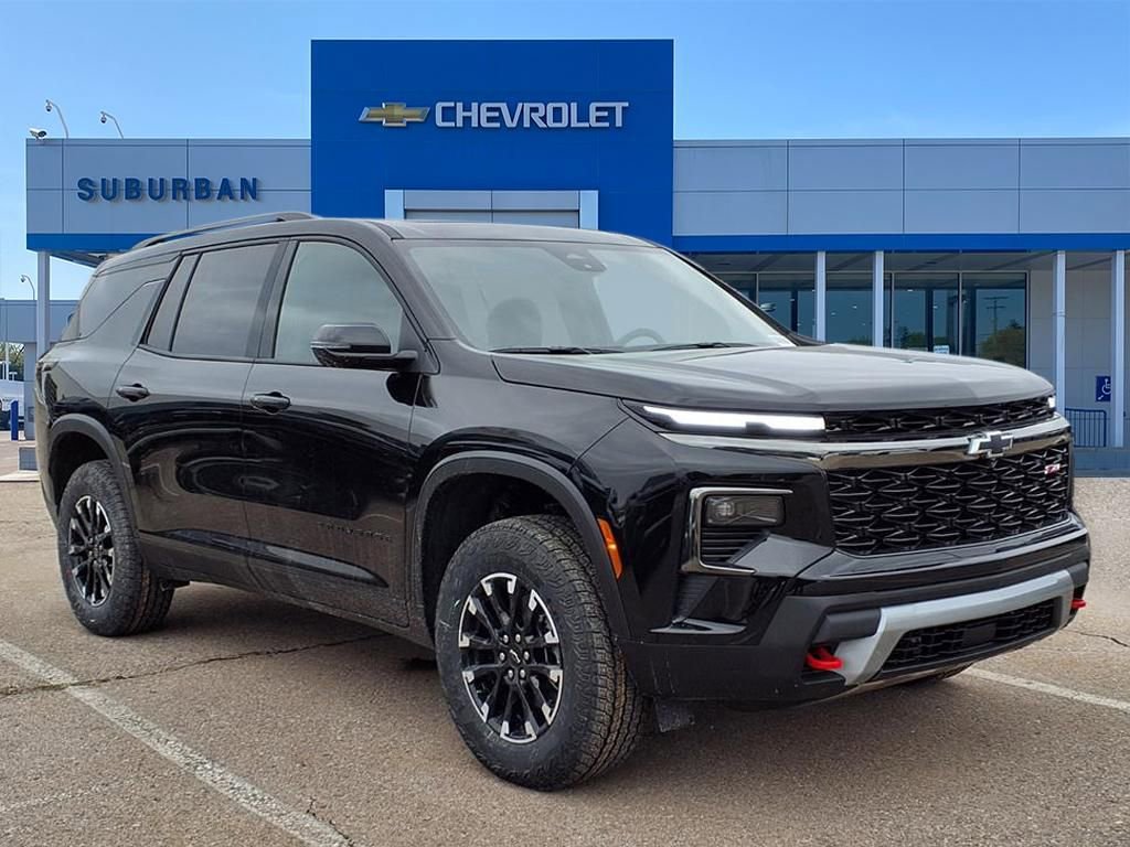 New 2026 Chevrolet Traverse Z71 w/ Driver Confidence Package image 3