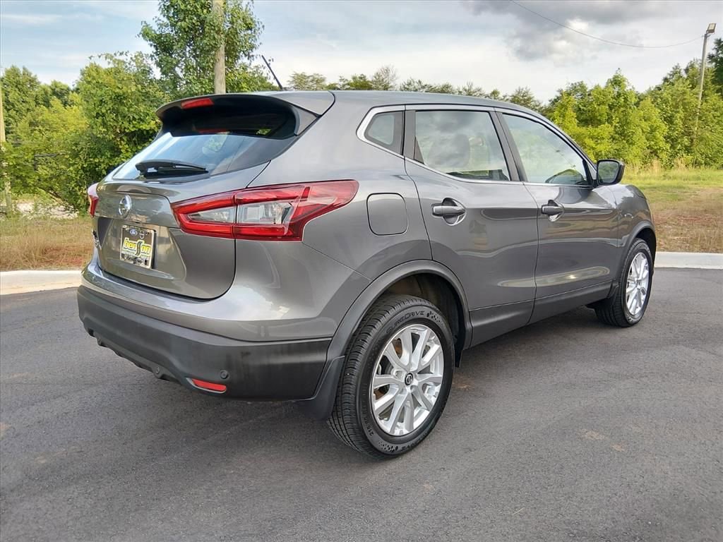 Certified 2021 Nissan Rogue Sport S FWD image 3