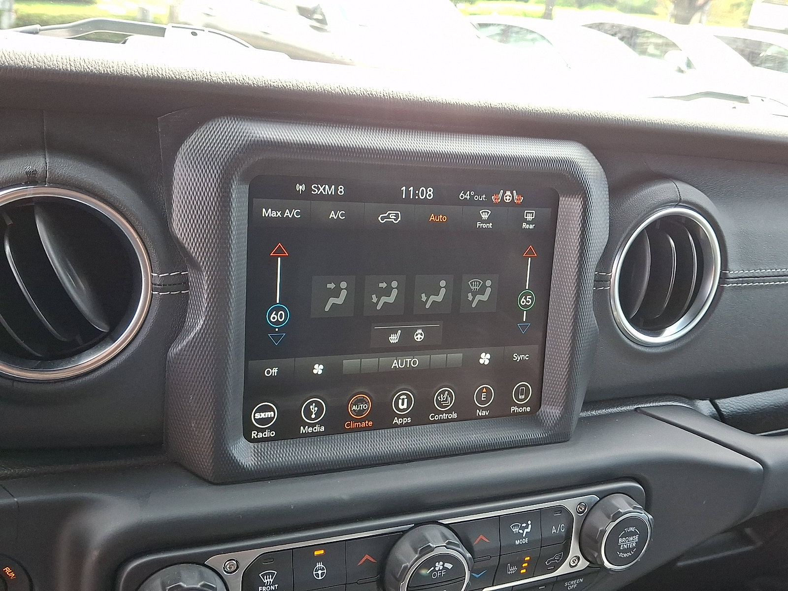 Used 2019 Jeep Wrangler Unlimited Sahara w/ Quick Order Package 24M Moab image 16