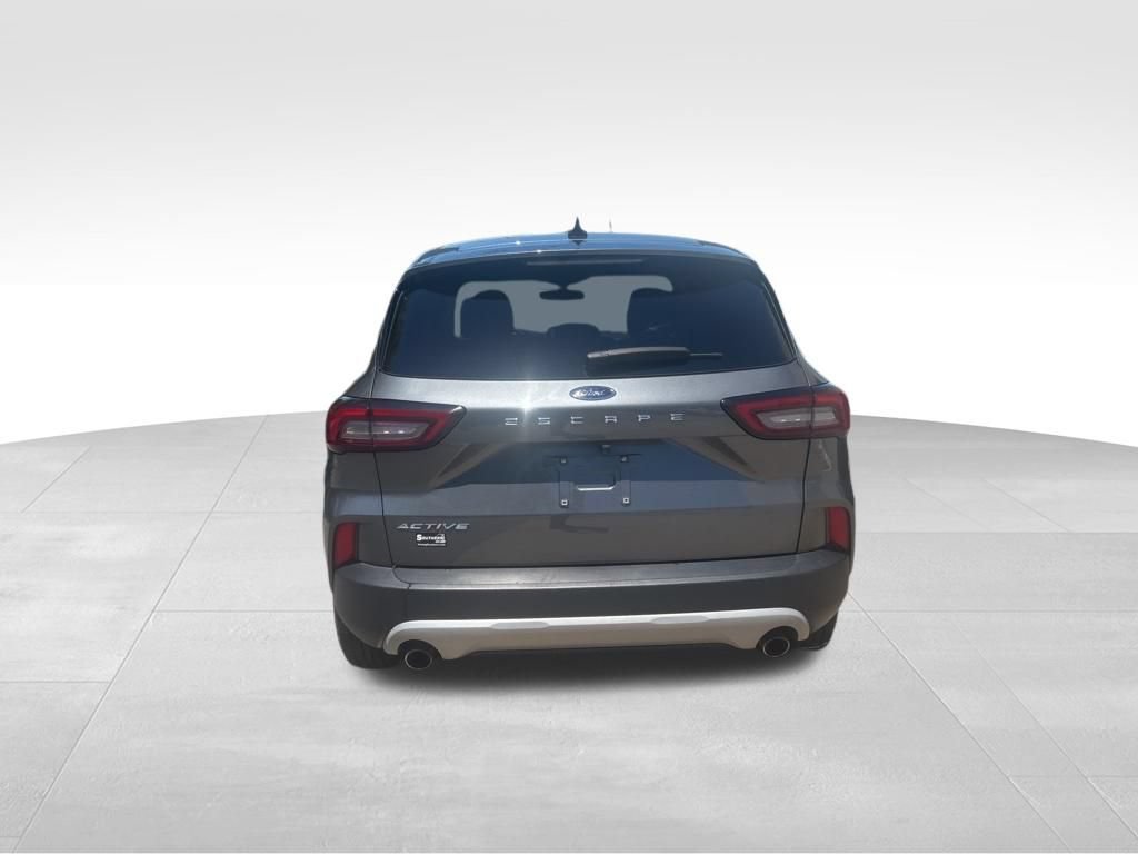 Used 2024 Ford Escape Active FWD image 5