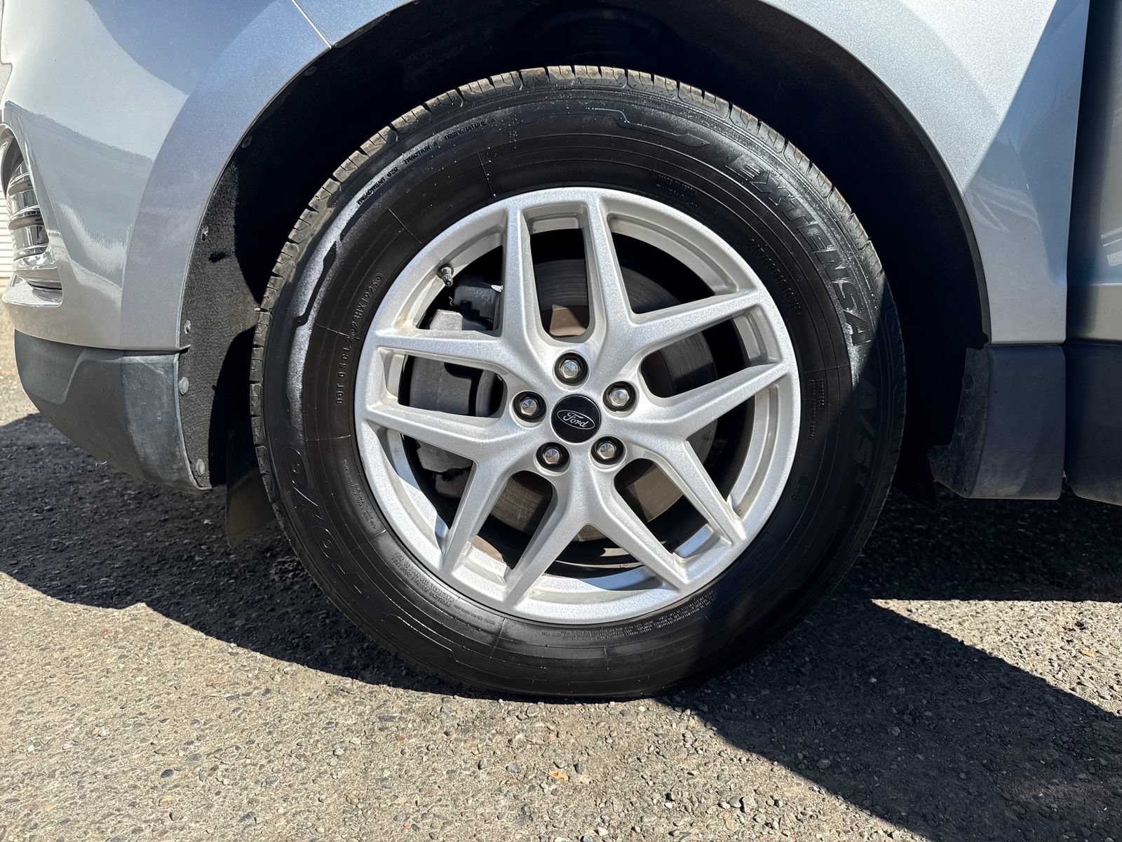 Used 2023 Ford Edge SEL AWD/4WD image 27
