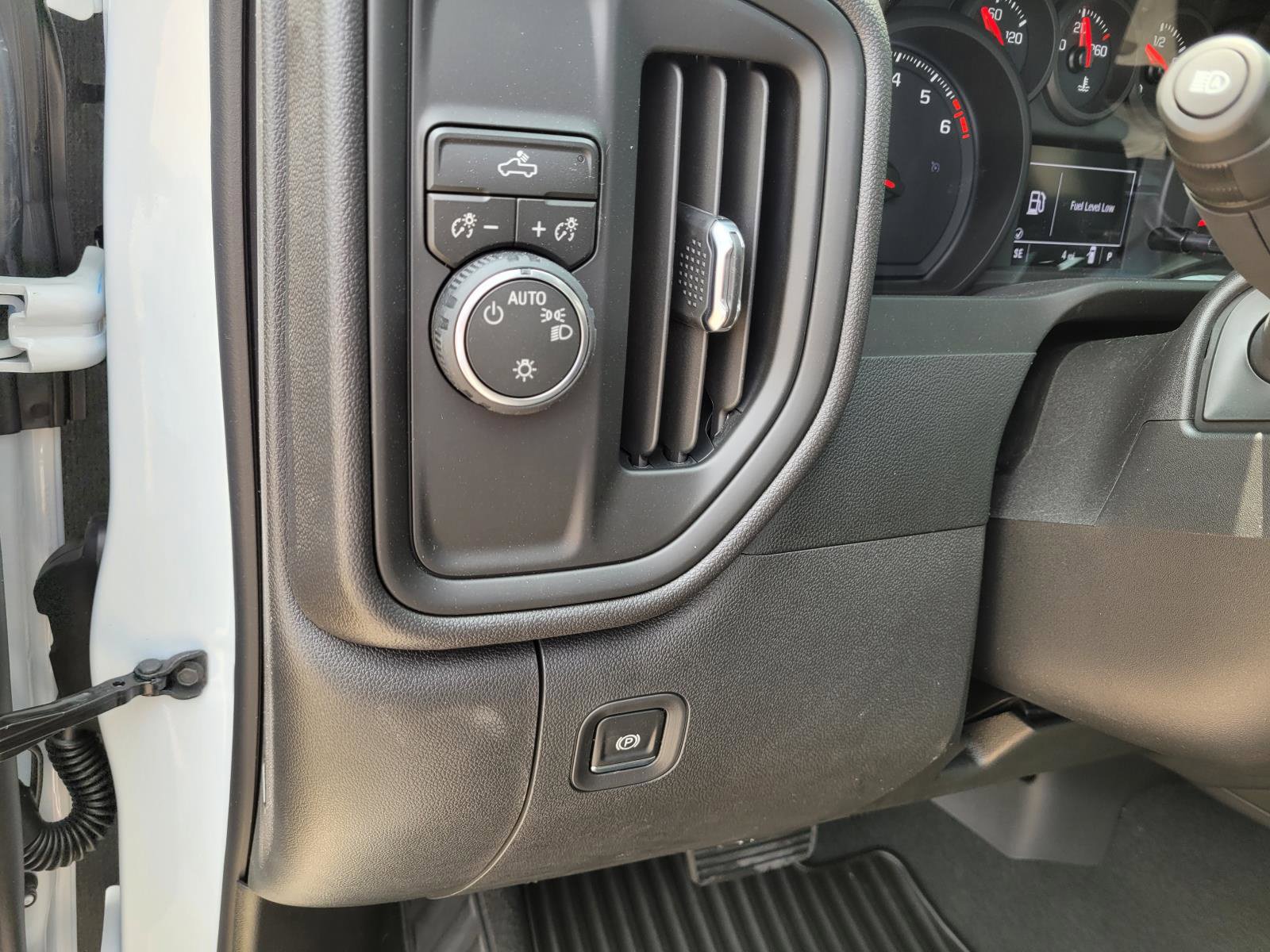 New 2026 Chevrolet Silverado 1500 Custom RWD image 16
