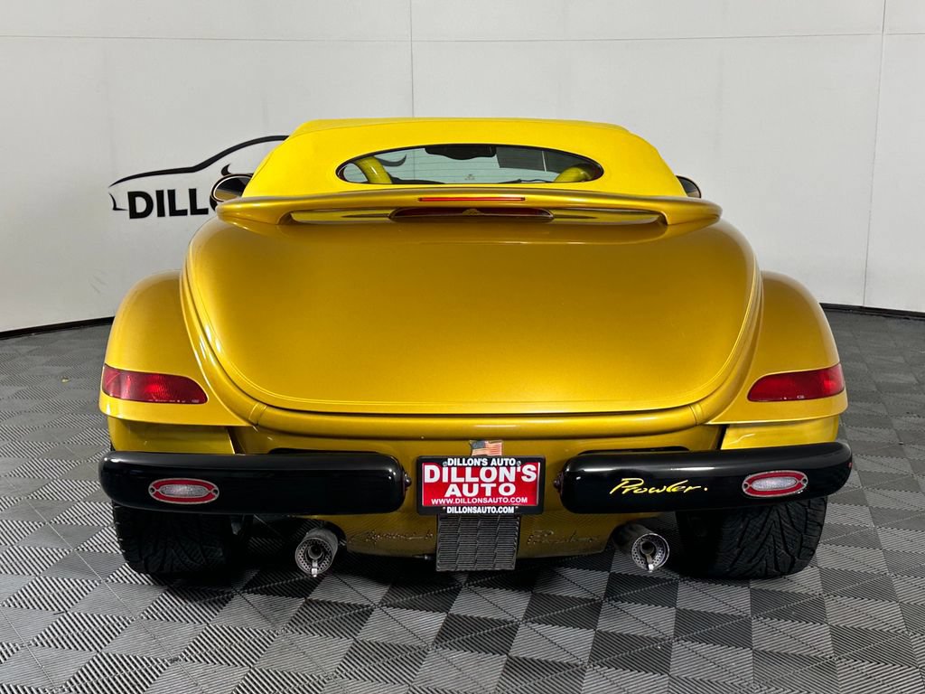 Used 2002 Chrysler Prowler RWD image 5