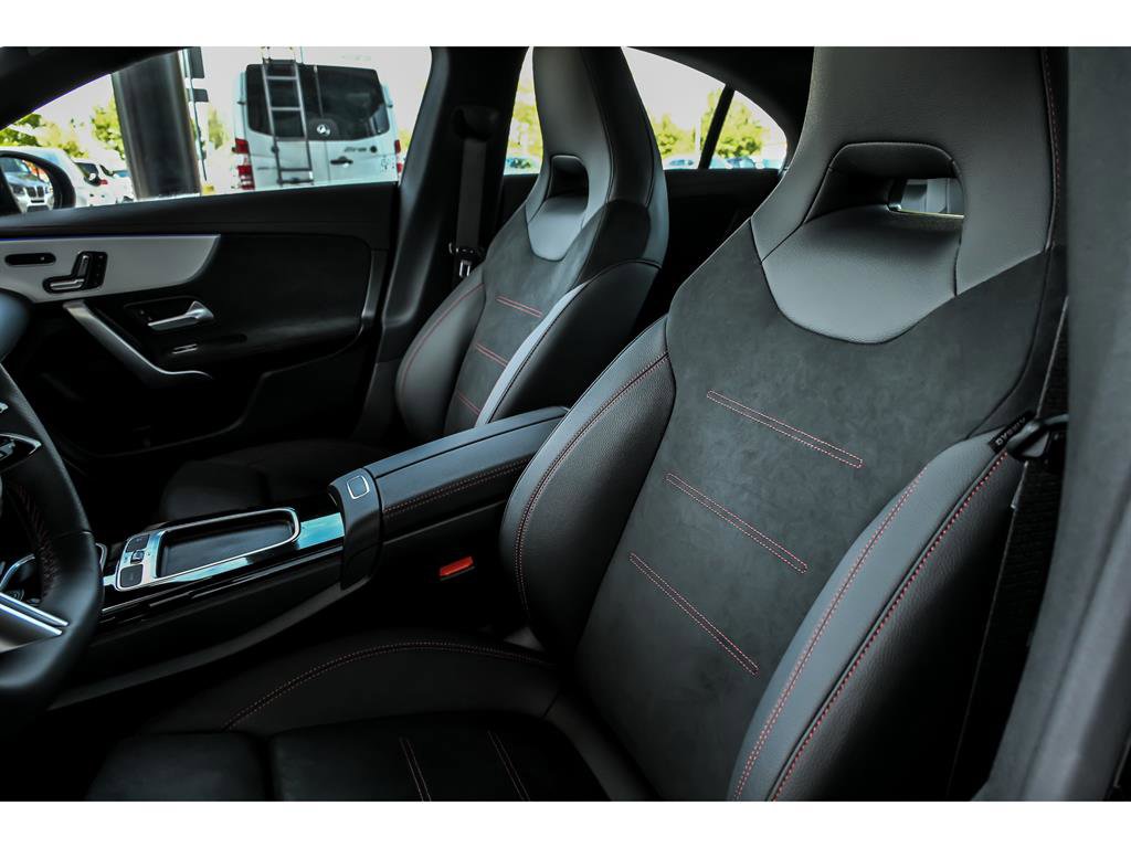 New 2025 Mercedes-Benz CLA 250 4MATIC image 9