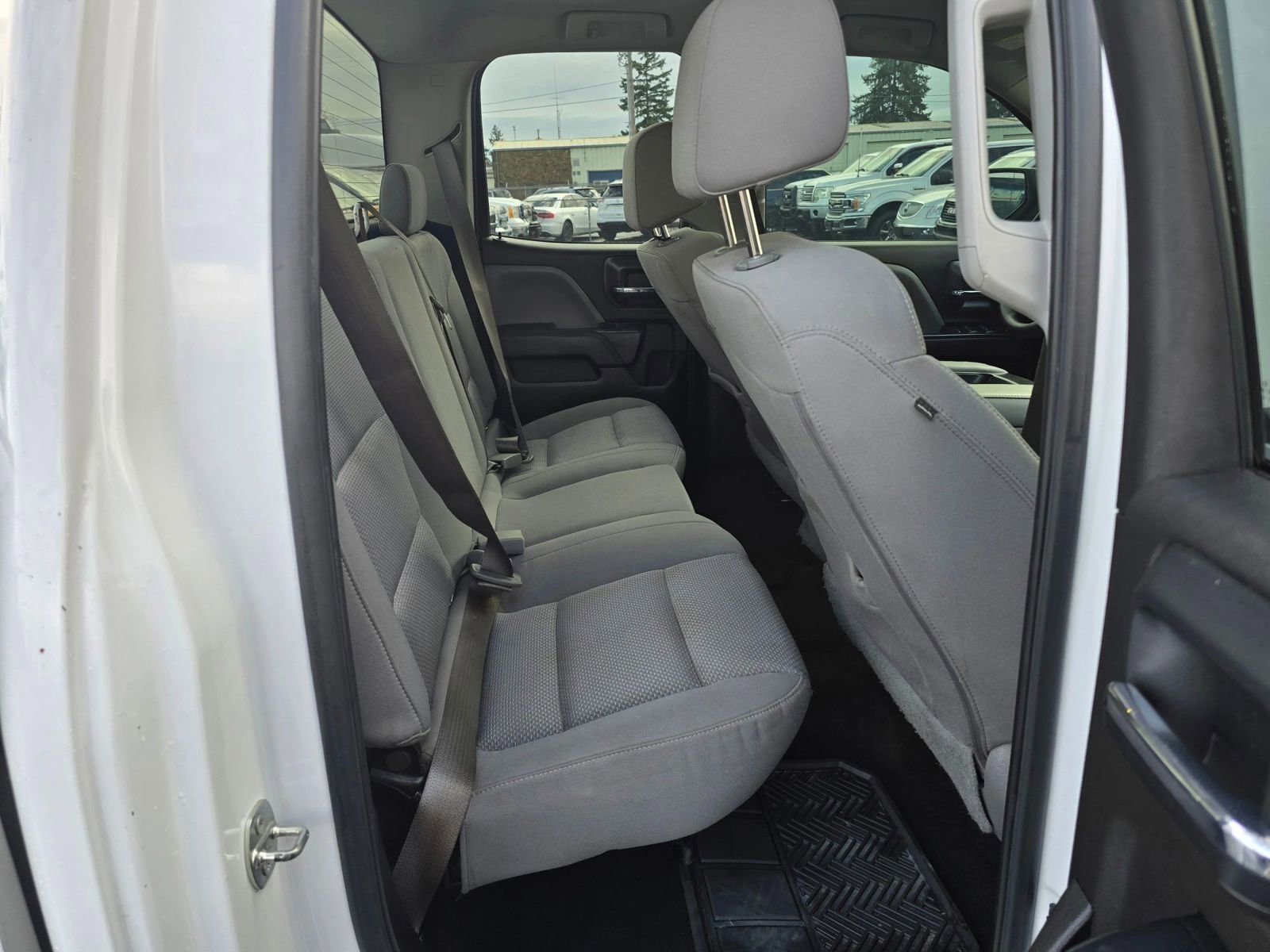 Used 2016 Chevrolet Silverado 1500 Custom w/ Custom Convenience Package image 12