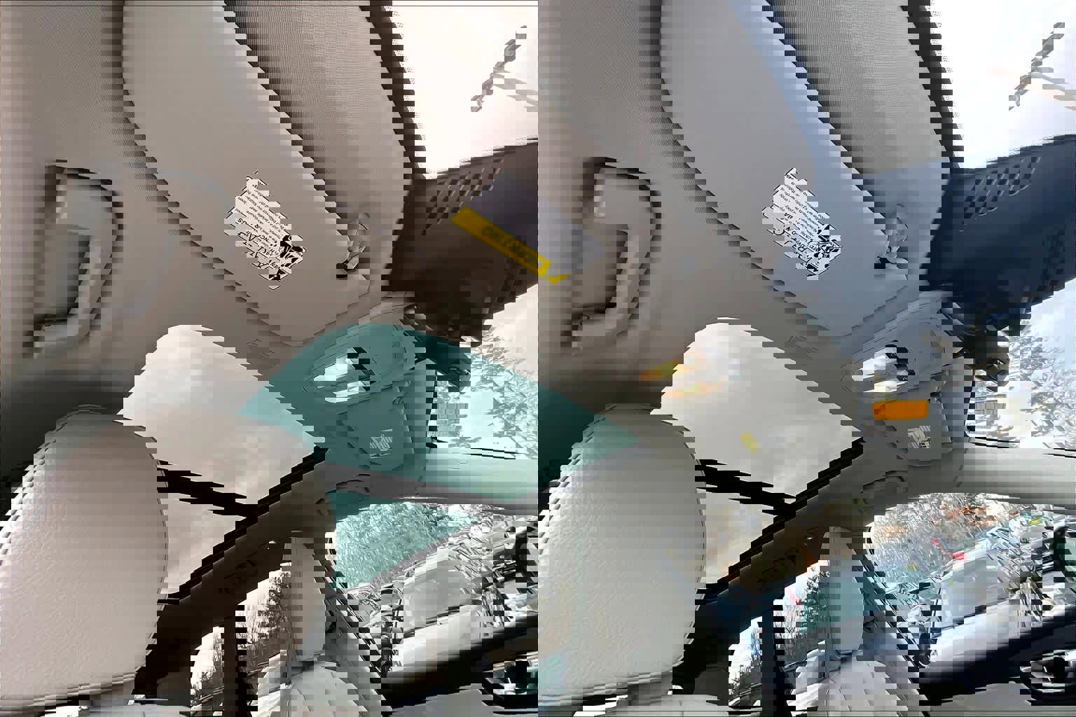 Certified 2023 Volvo XC60 B5 Plus w/ Protection Package Premier image 14