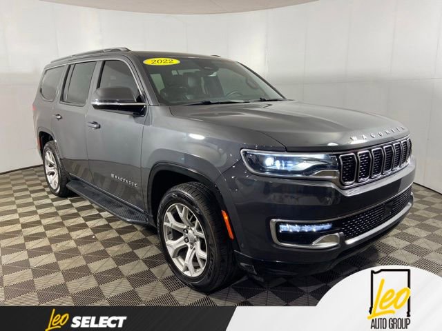 Used 2022 Jeep Wagoneer Series I w/ Premium Group I AWD/4WD image 4