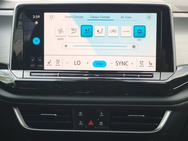 New 2026 Volkswagen Atlas Cross Sport SE image 22