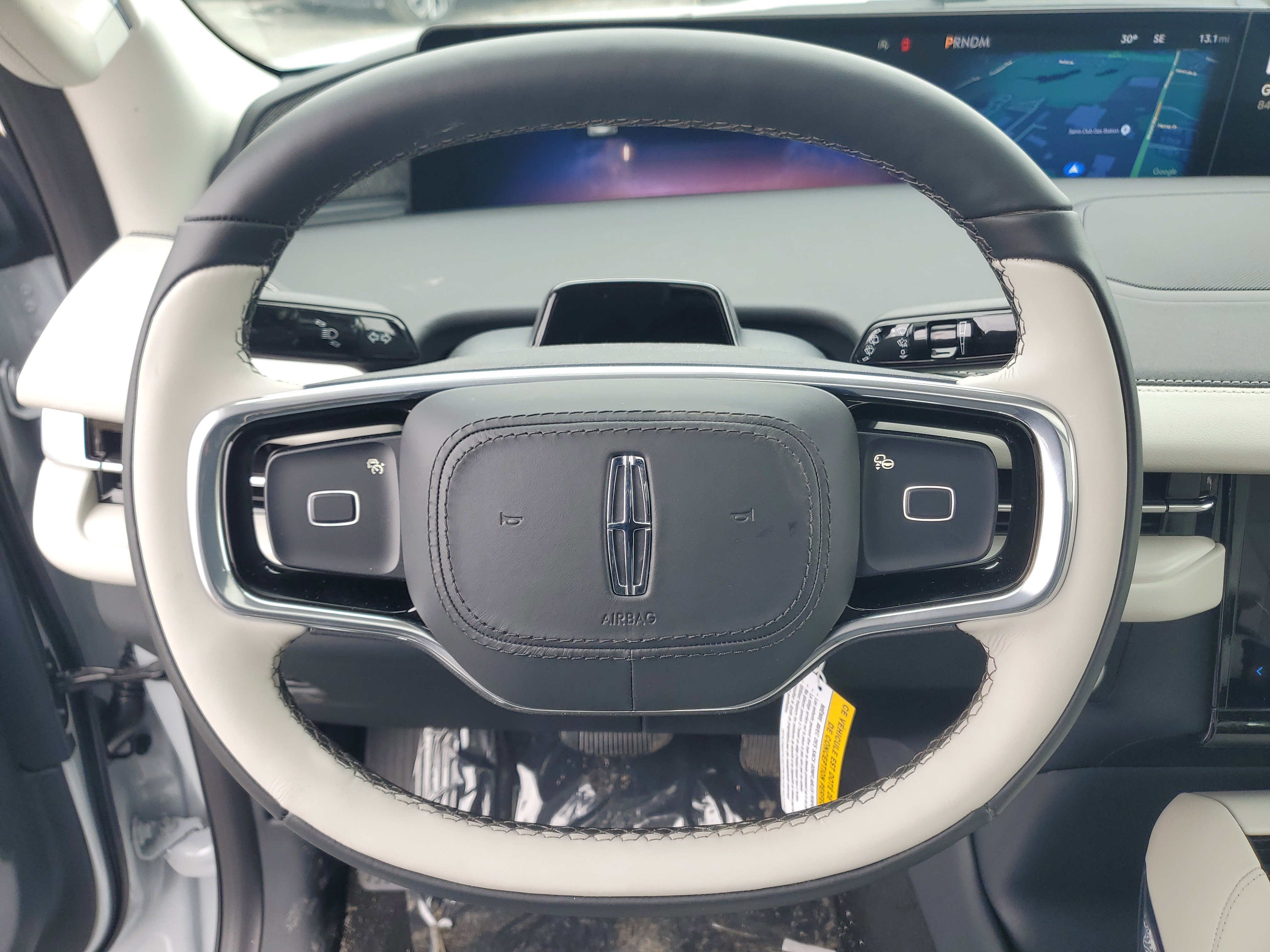 New 2026 Lincoln Navigator Reserve image 16